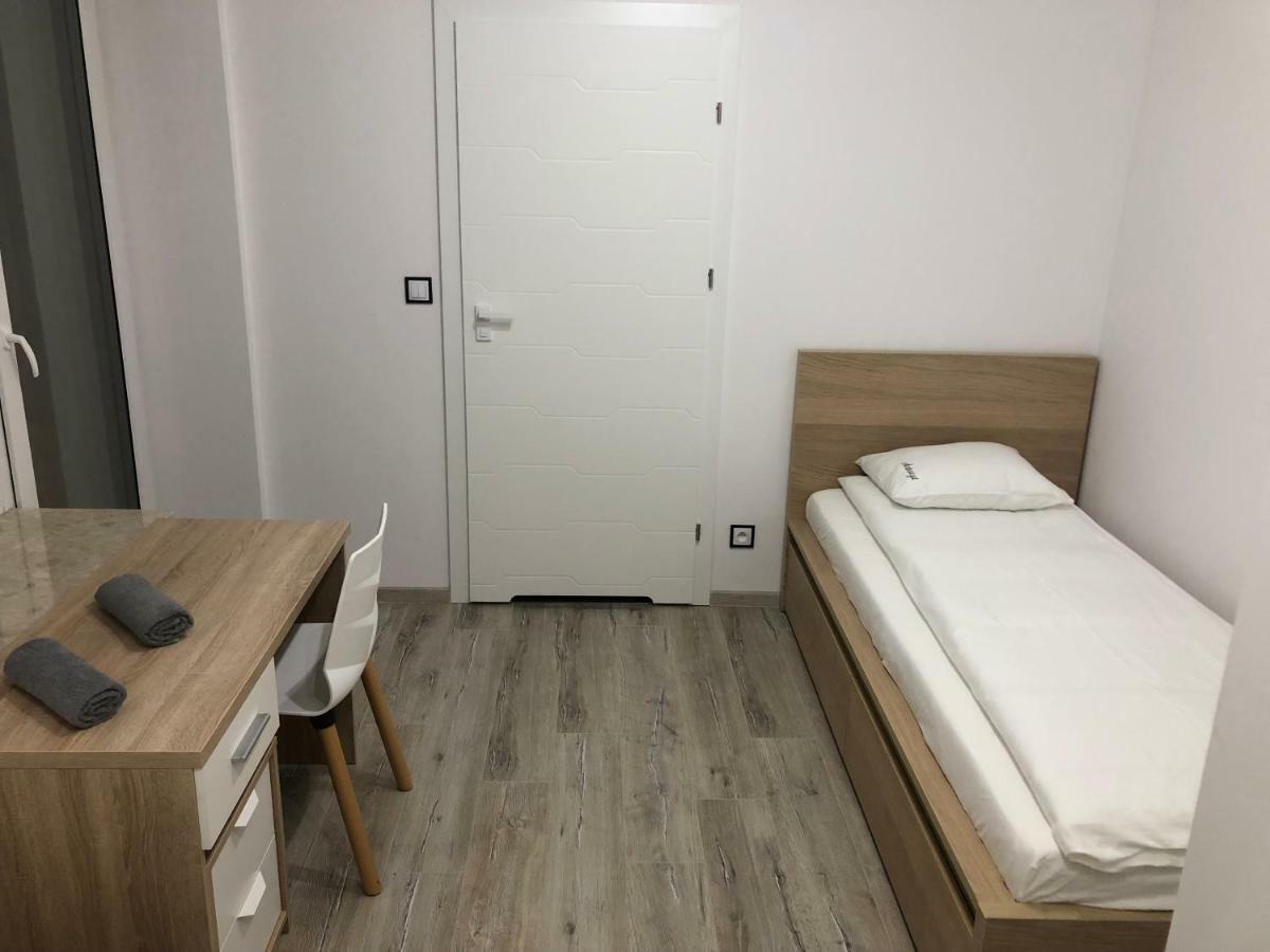 Pokoje Antracyt Skarzysko-Kamienna Ngoại thất bức ảnh